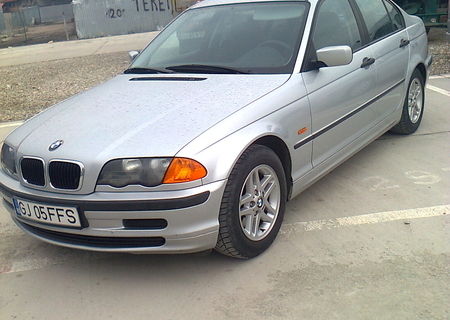 VAND sau INCHIRIEZ  BMW 318 I  klimatronic