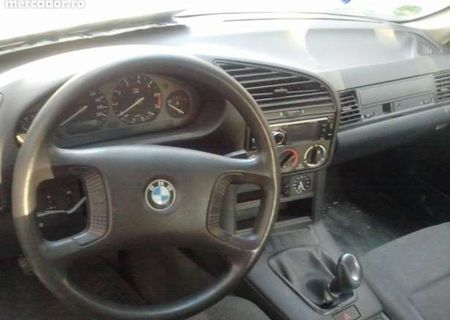 Vand sau schimb BMW 318i