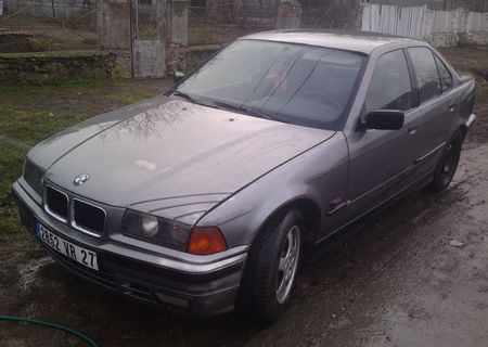 vand sau schimb cu bmw 320