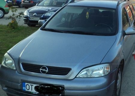 Vand sau schimb opel astra g 2004