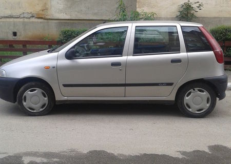 vand/schimb fiat punto