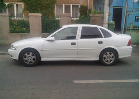 vand/schimb opel vectra B