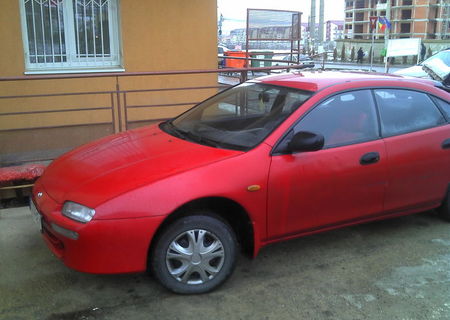 Vand urgent Mazda 323F