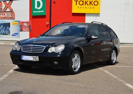 VAND URGENT  Mercedes-benz c200