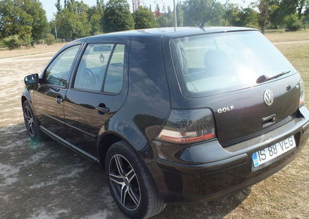 Vand Volkswagen Golf IV, 2003 1.6 16v 105 cp