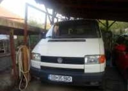 Vând Volkswagen Transporter