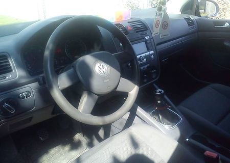 vand vw golf 5  TDS  2004 