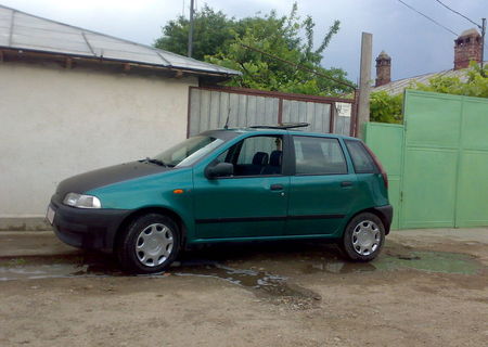 vandt fiat punto