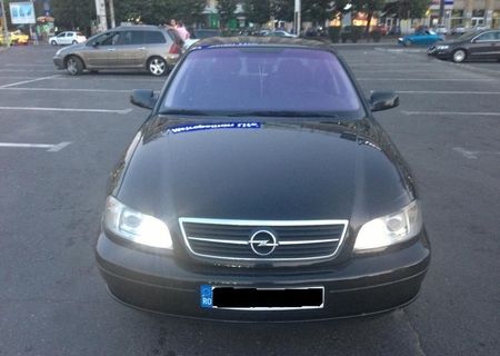 vind opel omega 2200cc