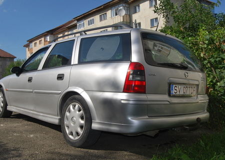 vind opel vectra caravan