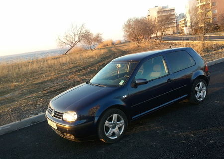 Volkswagen Golf 2003