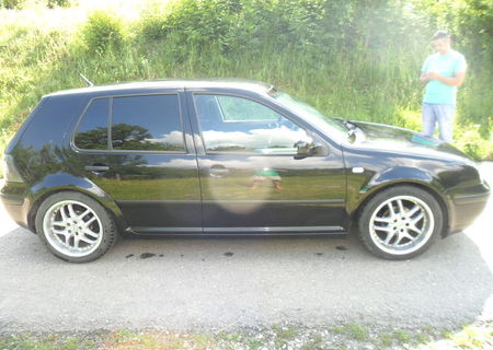 VOLKSWAGEN Golf 4