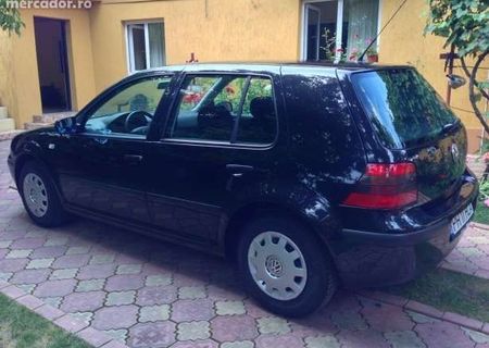 Volkswagen Golf 4-2001