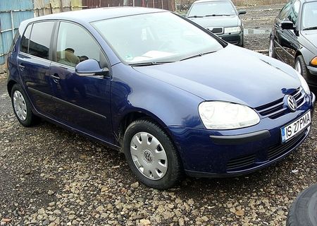 Volkswagen Golf 5, an 2005, 1.4 benzina, taxa platita