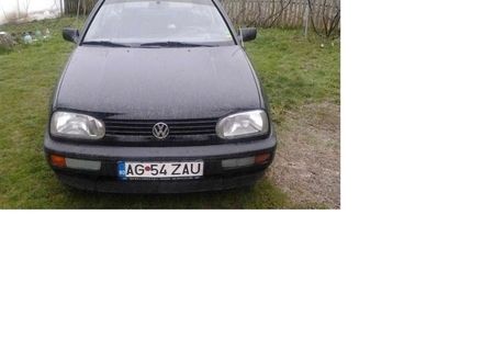 VW Golf 3 - GPL, aer conditionat, servo, recent vopsit service autorizat!