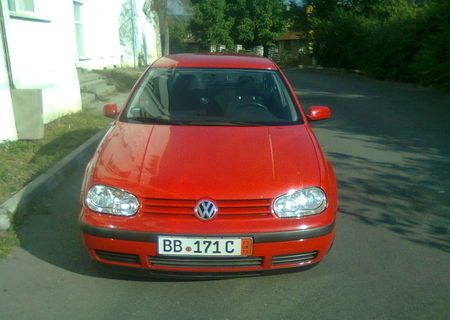 VW Golf 4,an f 1998 aer conditionat