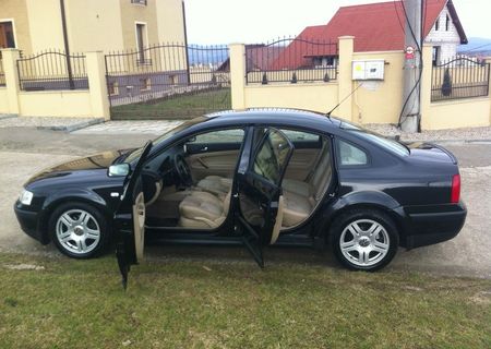 VW Passat FULL