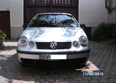 VW PLOLO 2003