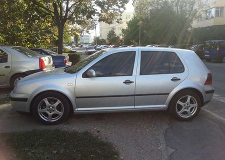 W GOLF 4 PITESTI