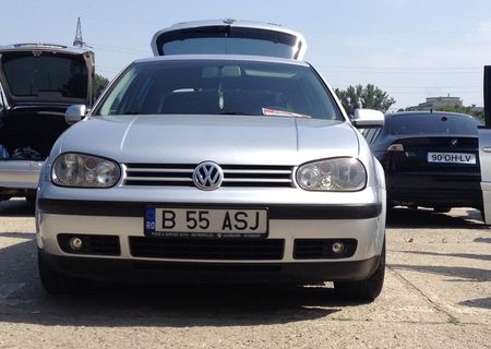 WV GOLF IV 3500 E DISCUTABIL