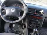 2001 Volkswagen Golf IV 1.6 16V, fotografie 4