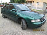 AUDI A4 1,6, photo 2