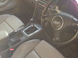 Audi A4 1.8 Turbo, photo 4