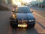 BMW 318i an 1999, photo 1