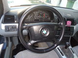 BMW 320 Diesel 2001, fotografie 5