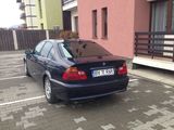 BMW 320D berlina, photo 4