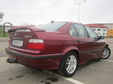 BMW 320i, 150 CP, fotografie 3