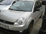 Ford Fiesta 2003, photo 2