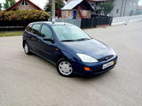 ford focus 1.6, fotografie 3