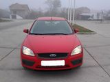 Ford Focus 2.0 TDCi 2006, photo 3