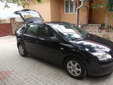 Ford Focus hatchback 2006 110cp, fotografie 3