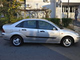 ford focus sedan 2003, photo 2