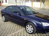 FORD MONDEO AN 2000