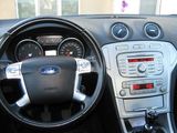 Ford Mondeo Vand/Schimb, fotografie 3