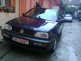 Golf 3 in stare foarte buna ,recent adus in tara, primele numere rosii scoase de 4 zile,trapa electrica,inchidere centralizata,scaune sport...Merita vazuta!!!