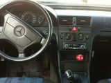 mercedes c 180, photo 4