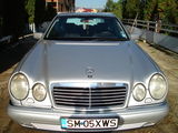 Mercedes E220 CDI 1998, fotografie 1