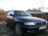 Opel Astra 1.4.16V 90CP, fotografie 5