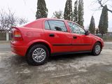 Opel Astra 1.6i, fotografie 4