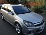 Opel Astra Break OPC Line  2.0 CDTI  an 2009  7450 euro, fotografie 1