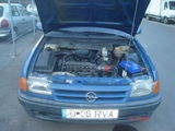 OPEL ASTRA CARAVAN, photo 1