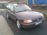 OPEL ASTRA CARAVAN, photo 1