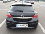 Opel Astra Gtc, photo 3