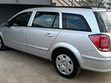 Opel Astra H 19  anul: 2007 km: 149.900 reali, photo 2