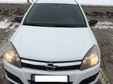 Opel Astra H, photo 1