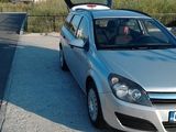 Opel Astra H, photo 2